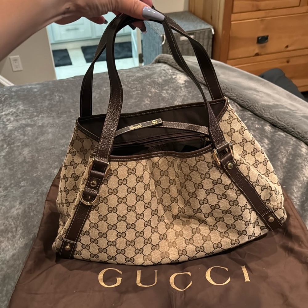 Gucci GG Brown Canvas Shoulder Bag